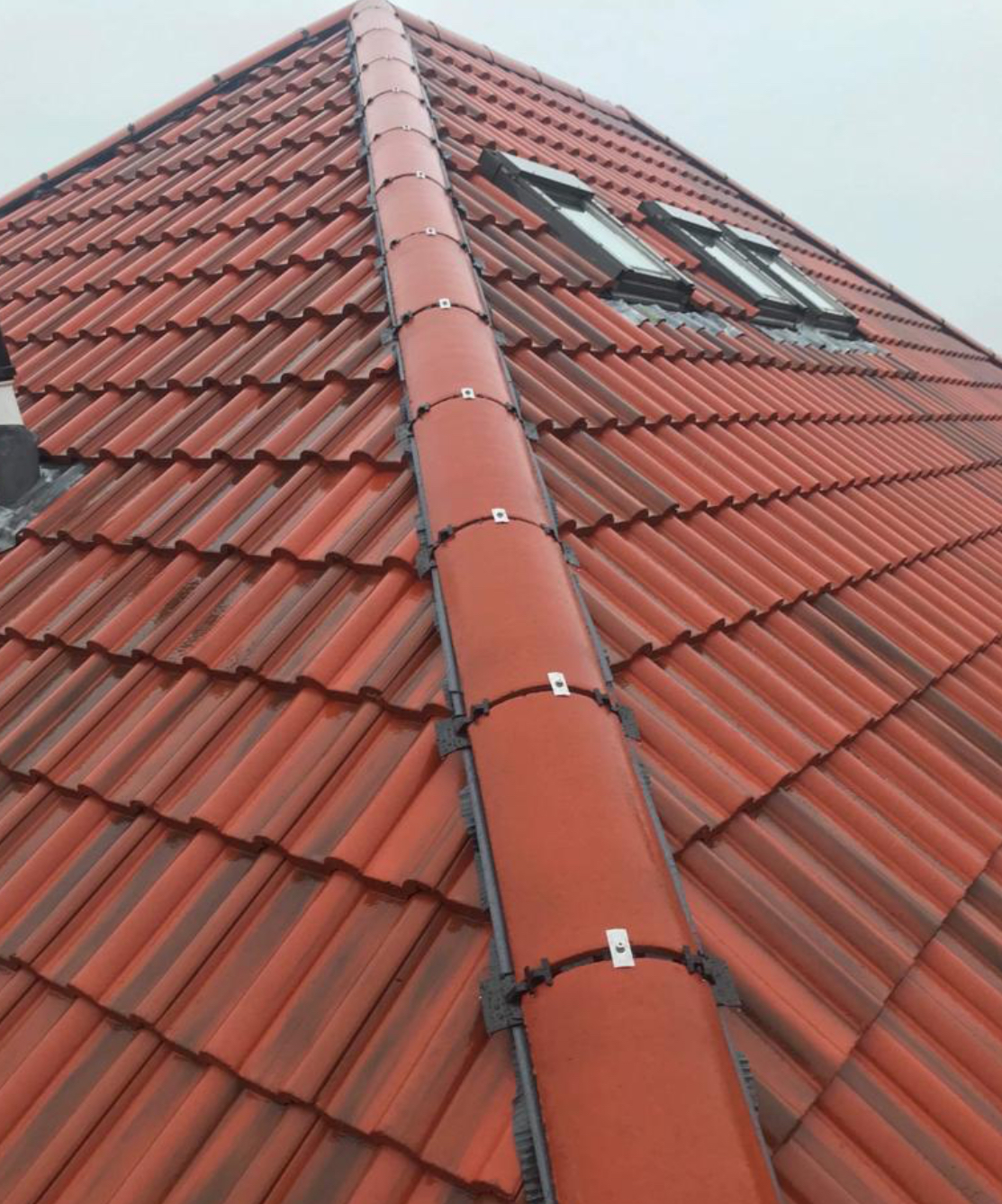 Roof shield - Lisboa - Limpeza e Manutenção de Calhas