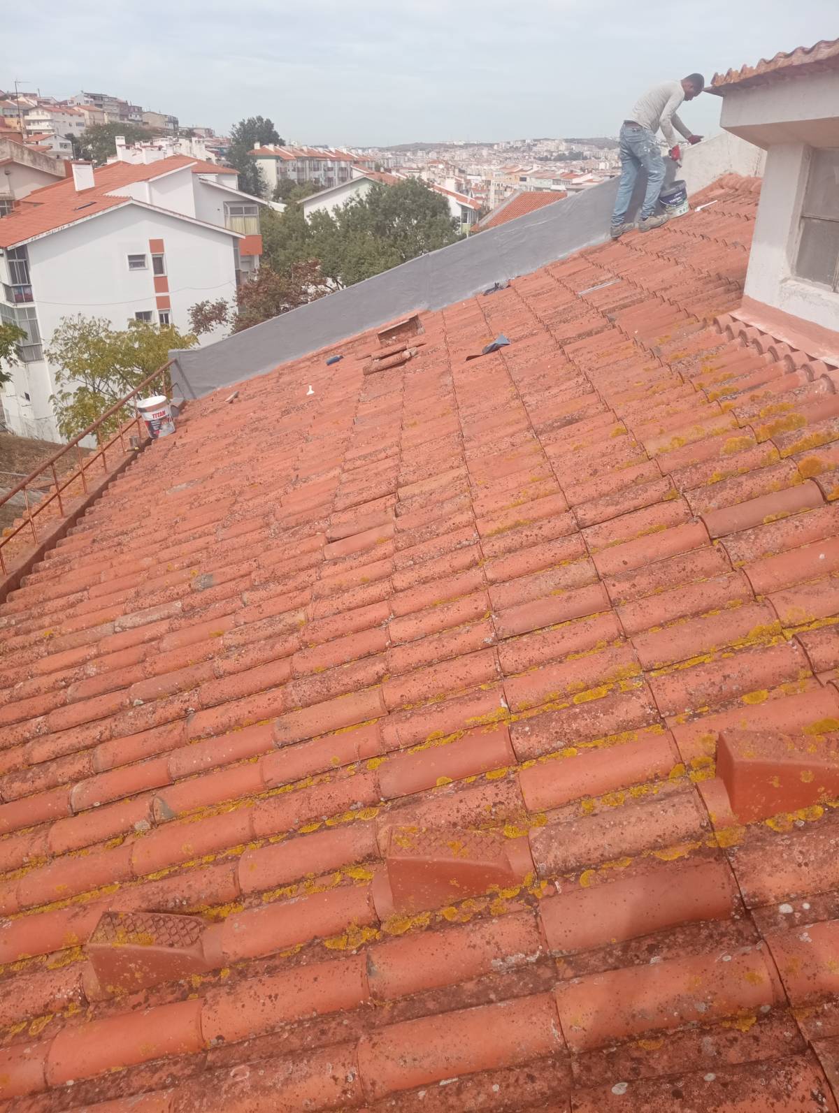 André Souza - Lisboa - Instalação ou Substituição de Tubagem de Ventilação