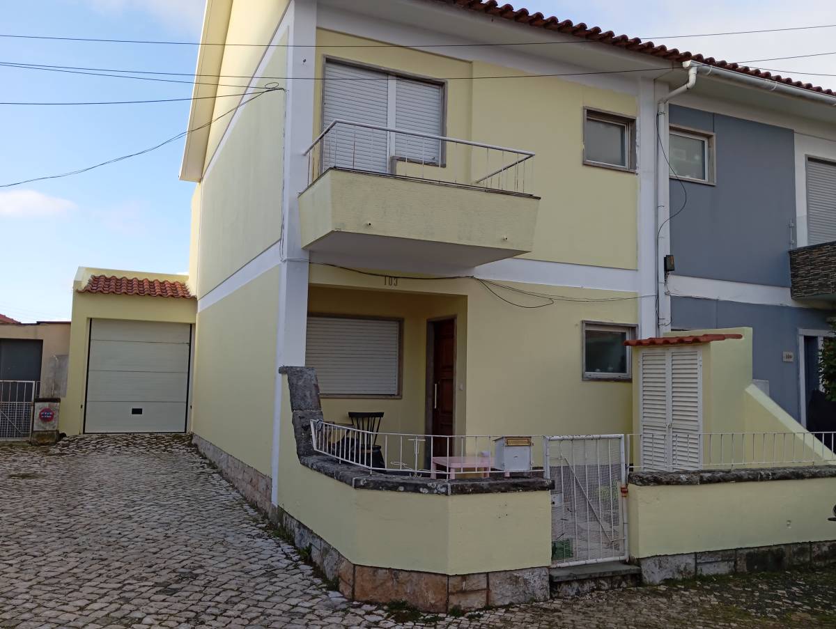 Rodrigo Saraiva - Lisboa - Sound Proofing