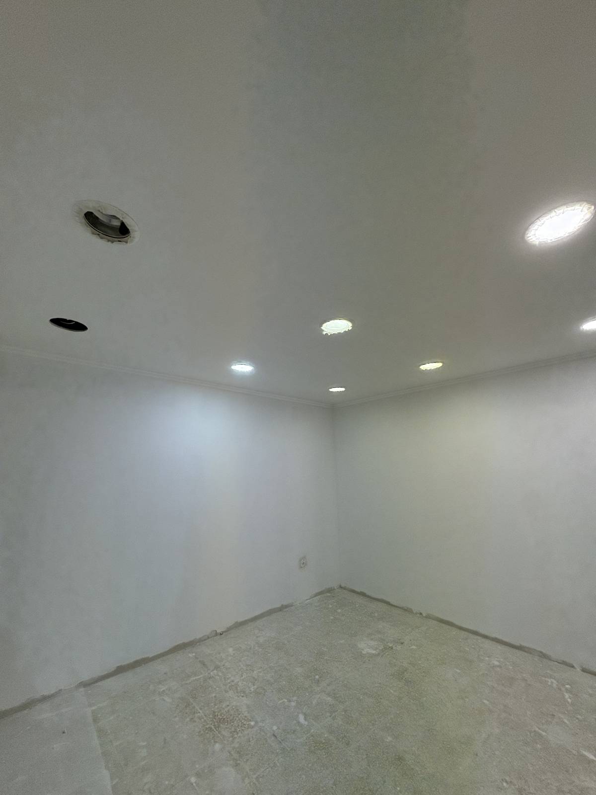 Oliart pinturas e Remodelações - Lisboa - Instalação de Pavimento em Pedra ou Ladrilho
