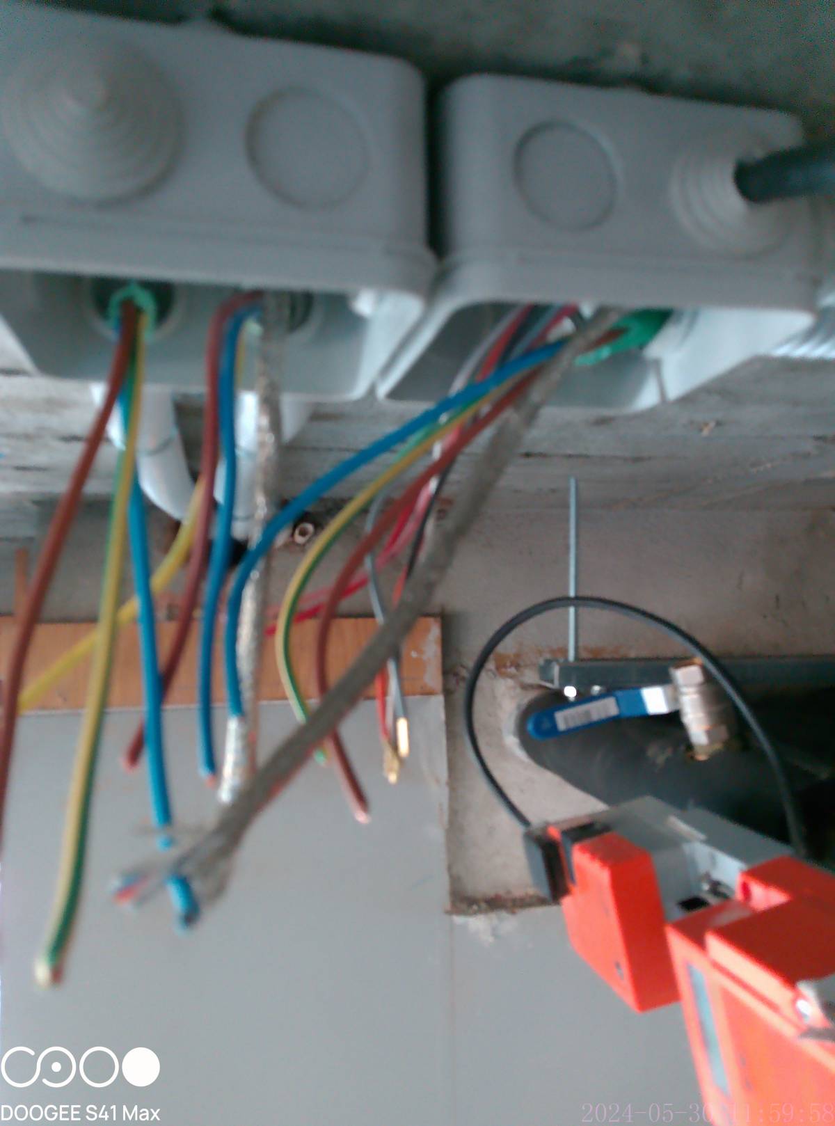 Ozires - Amadora - Generator Repair