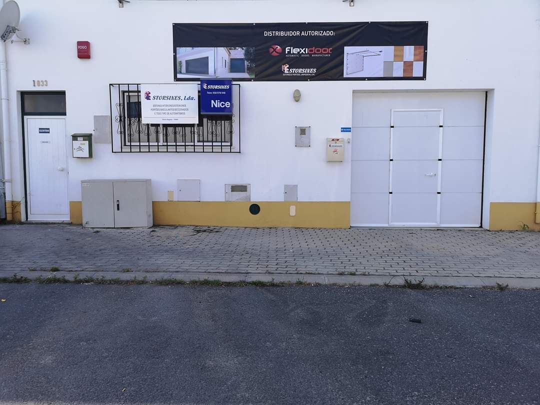 ESTORSINES UNIPESSOAL LDA - Sines - Skylights