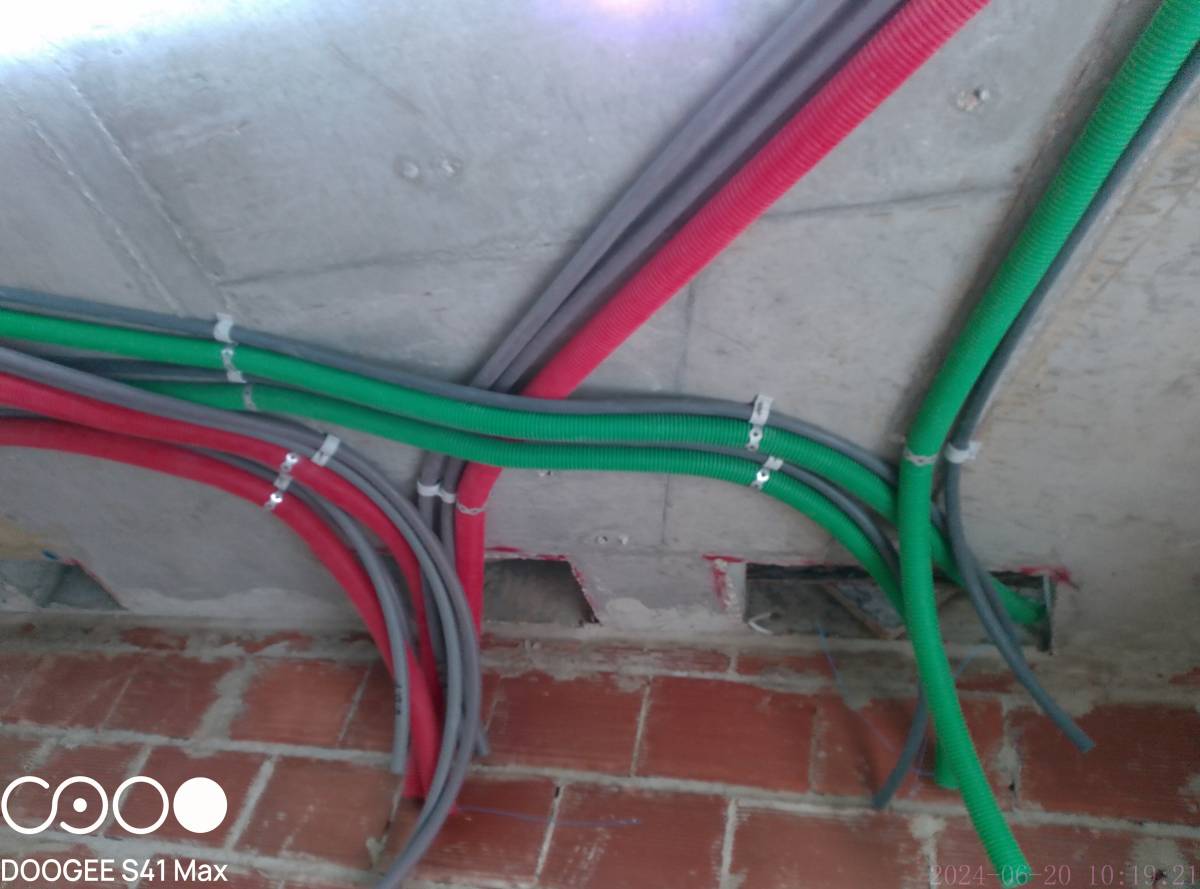 Ozires - Amadora - Fan Installation