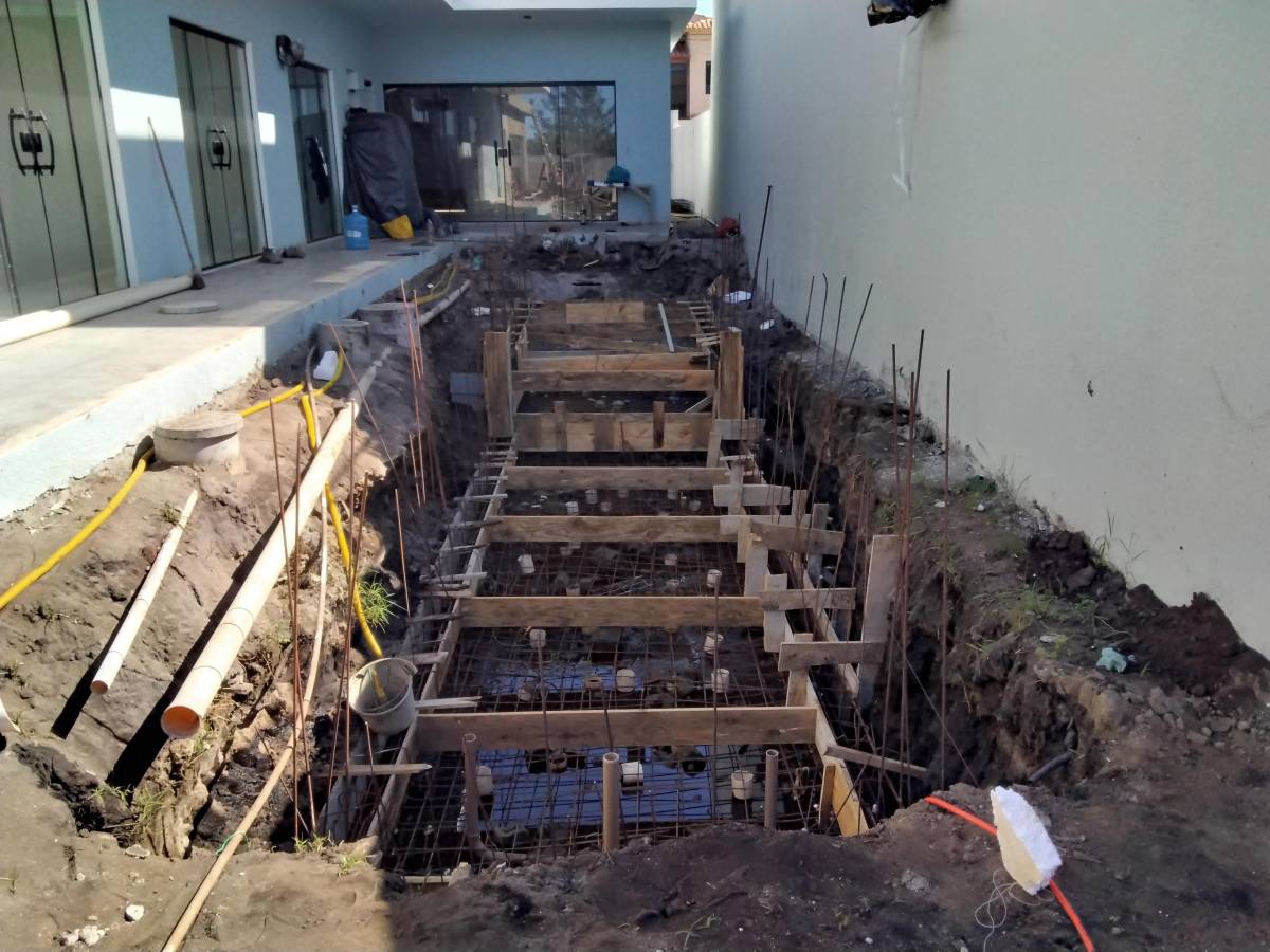 Estevam construções - Figueira da Foz - Hardwood Floor Repair or Partial Replacement