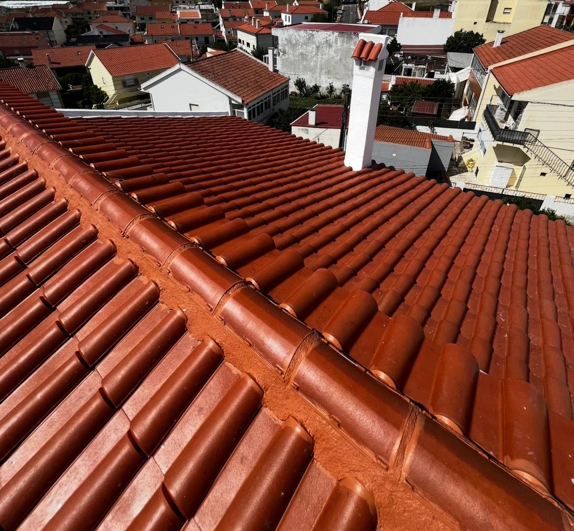J.R. Altura Expert - Odivelas - Installation ou remplacement de toiture