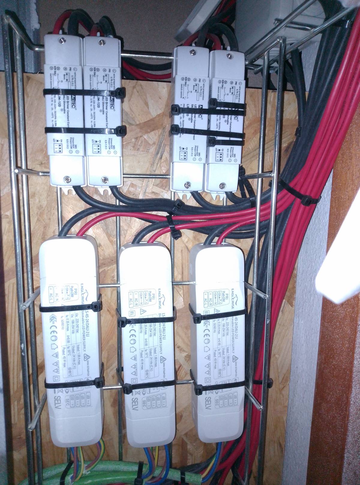 Ozires - Amadora - Electrical and Wiring Issues