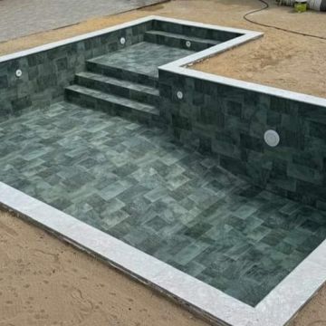 Lincoln - Sesimbra - Swimmingpool reinigen oder warten