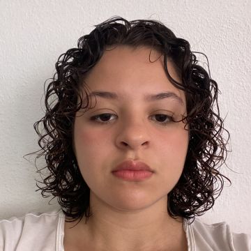 Gabrielly Nunes - Coimbra - Babysitting