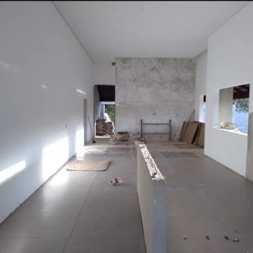 Felipe souza - Sintra - Interior Wall Addition