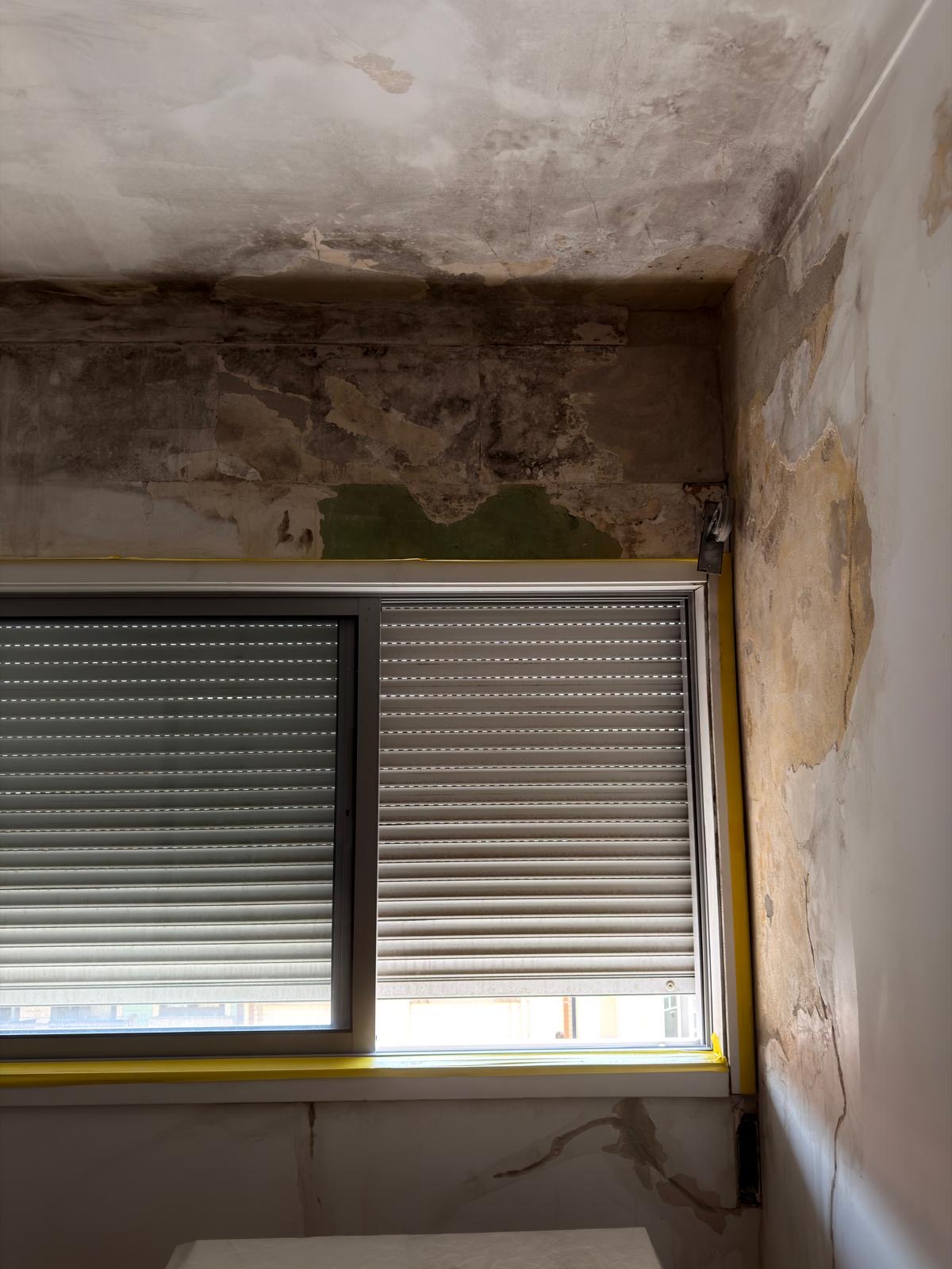 Andrii - Porto - Kitchen Tiling