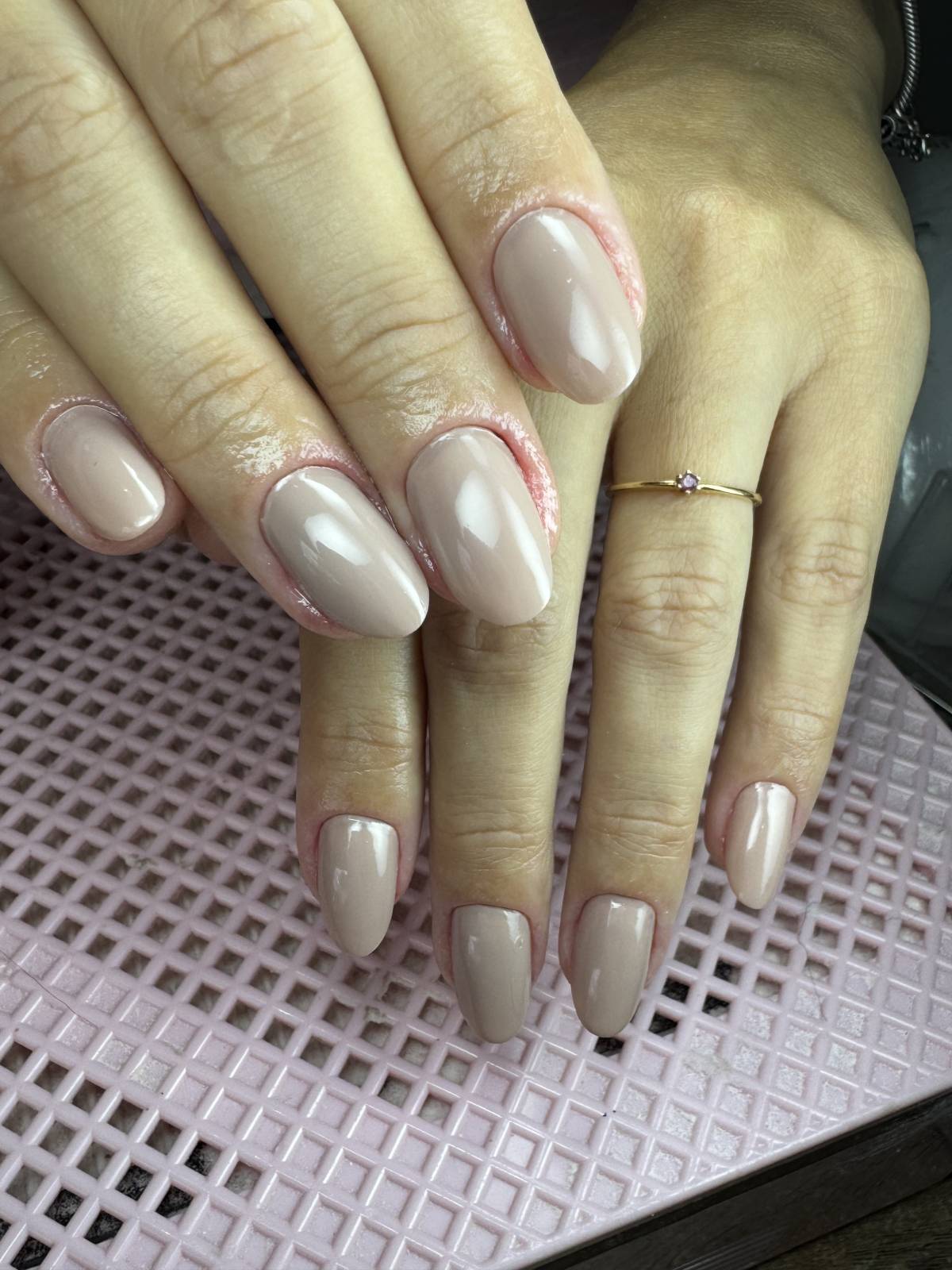 Caroline Nascimento - Cascais - Manicure and pedicure (for women)