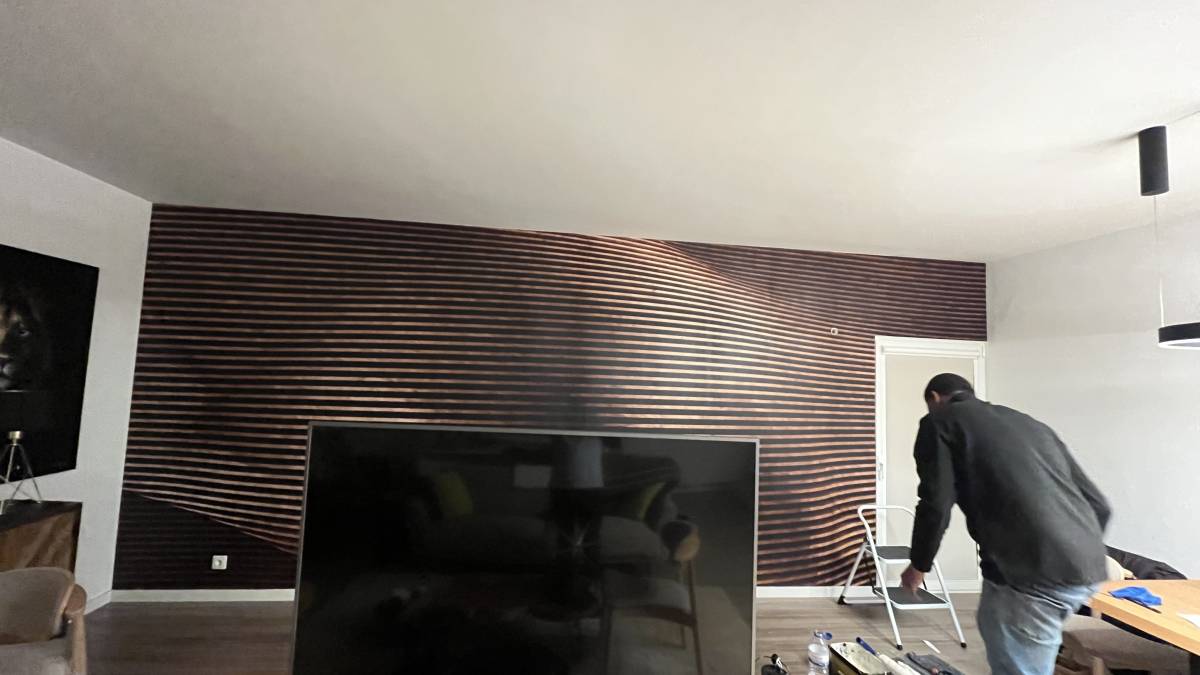 Frazao - Sobral de Monte Agraço - Montagem de Suporte para TV