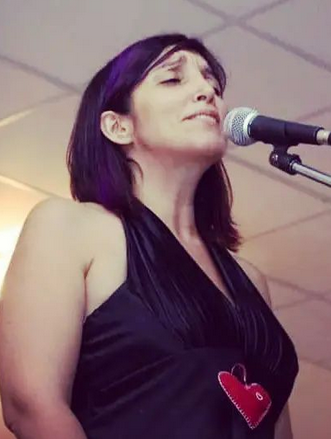 Fadista Patrícia do Carmo - Pombal - Solo Musician Entertainment