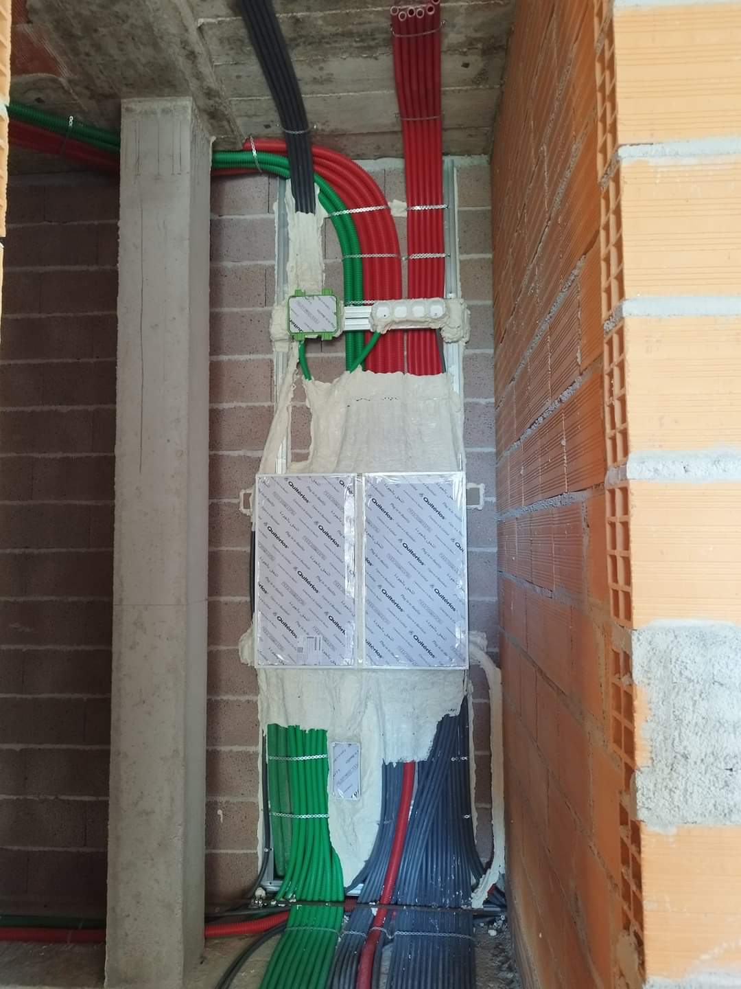 Oliveira - Amadora - Office Cleaning (Recurring)