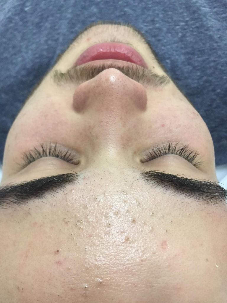 Yolanda Tomaz - Almada - Manicure and pedicure (for women)