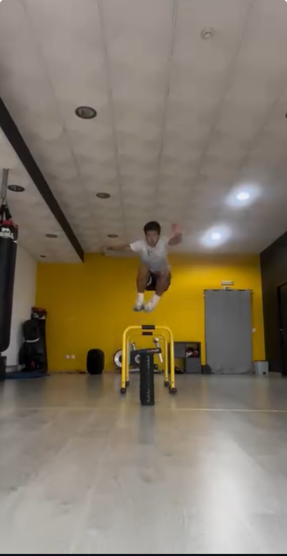 Gonçalo Fernandes - Lagoa - High-Intensity Interval (HIIT) Training