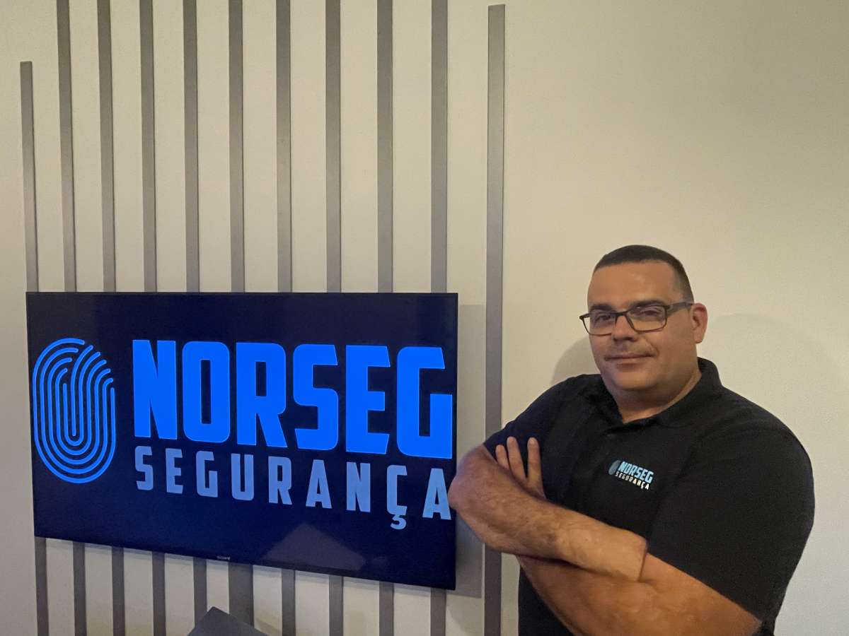 Luís Castro - NORSEG - Vila Nova de Gaia - Instalação e Reparação de Intercomunicadores