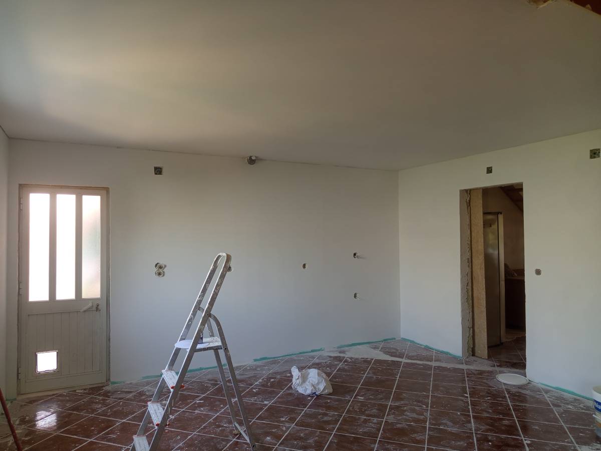 HomeDesign - Sintra - Concrete Repair and Maintenance