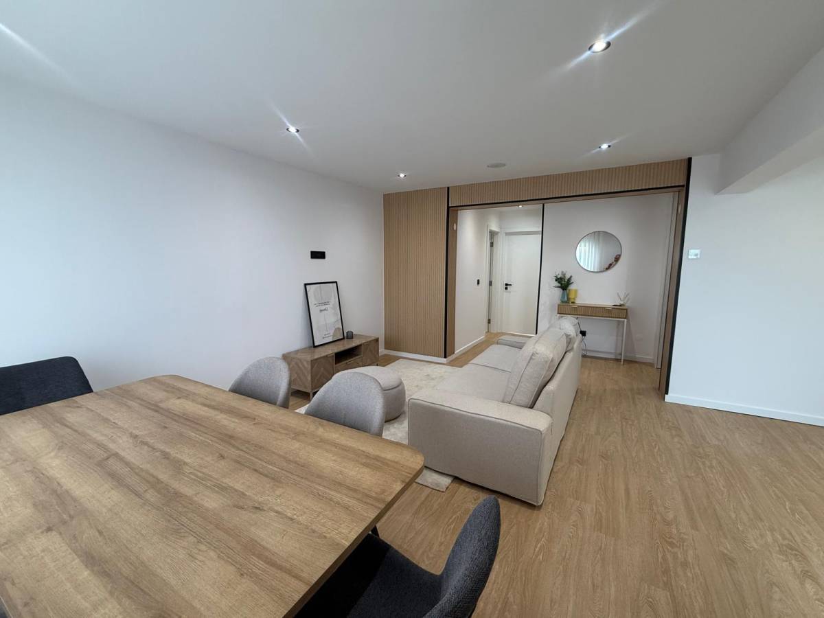 Filipe Figueira - Porto - Remodelação de Sótão