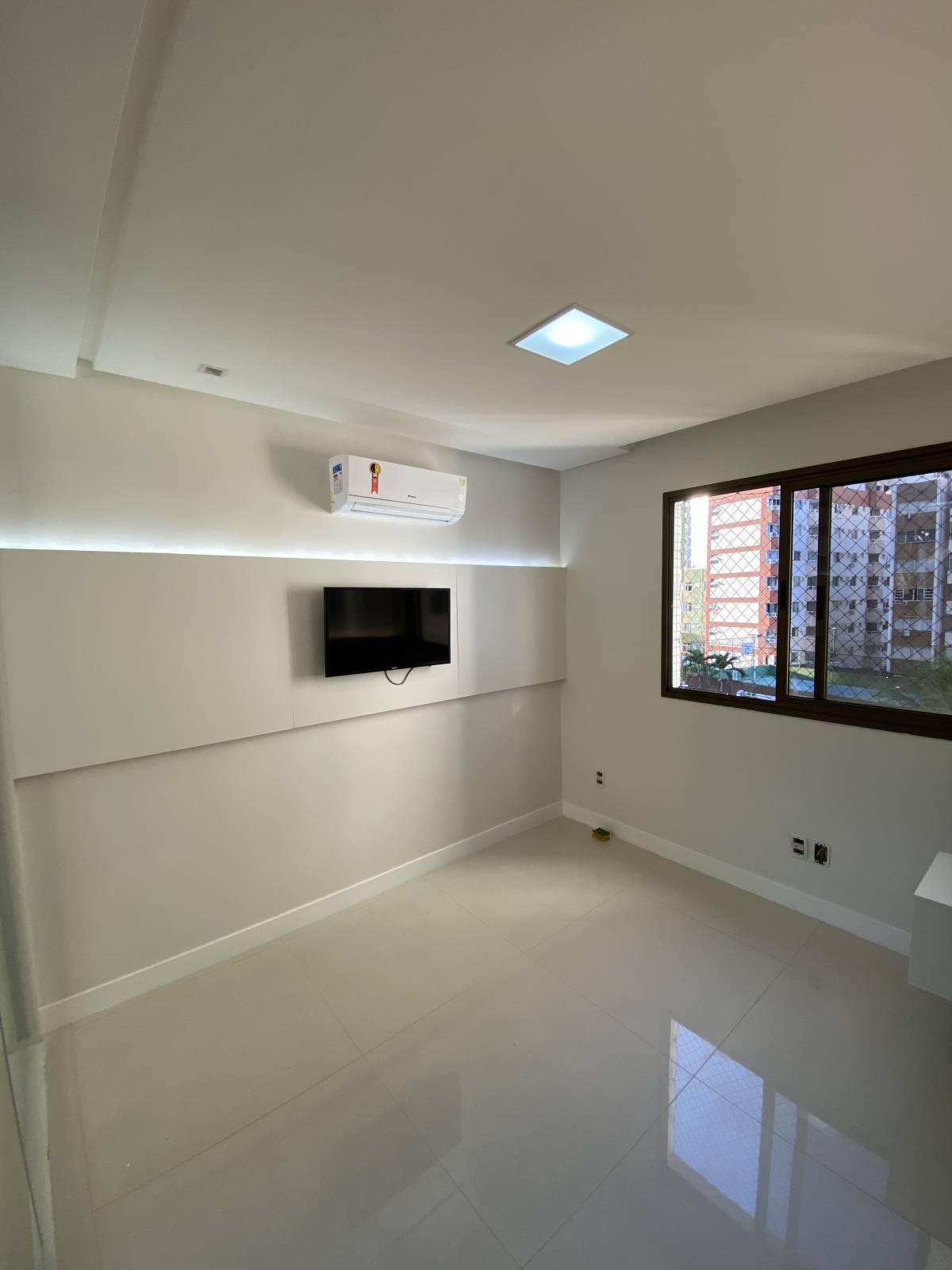 Gabriel Coelho Ferreira - Coimbra - Isolamento Interior