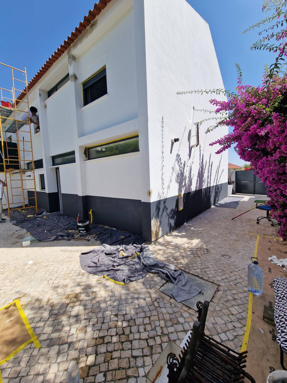 Witallo José - Amadora - Limpeza de Espaço Comercial