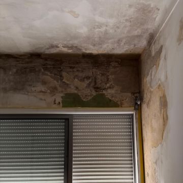 Andrii - Porto - Kitchen Tiling