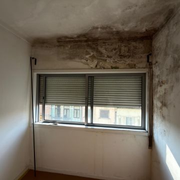 Andrii - Porto - Concrete Flooring Installation