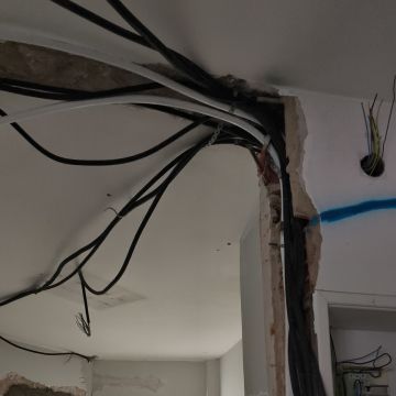João Esteves - Lisboa - Hebeanlage reparieren oder warten