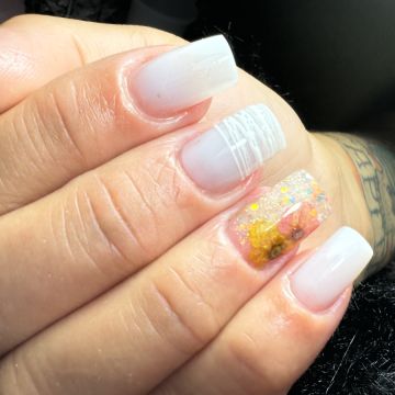 Caroline Nascimento - Cascais - Manicure and pedicure