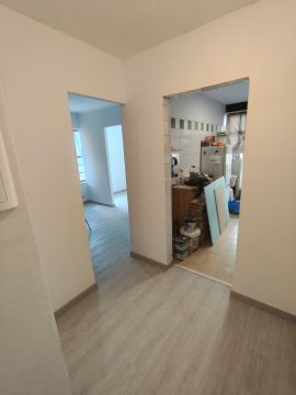 Obralyx remodelações - Lisboa - Instalação de Bancada de Cozinha