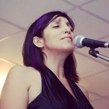 Fadista Patrícia do Carmo - Pombal - Solo Musician Entertainment