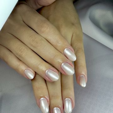 Caroline Nascimento - Cascais - Manicure and pedicure (for women)