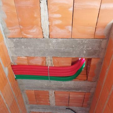 Oliveira - Amadora - Commercial Cleaning