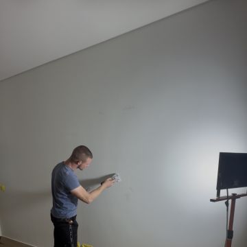 Handyman Construction Group - Cascais - Instalação, Reparação ou Remoção de Revestimento de Parede