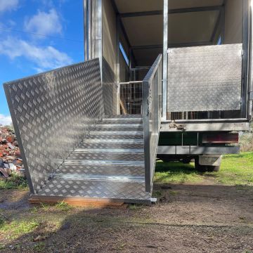 Serralharia Nova - Castelo Branco - Instalação ou Substituição de Portão de Garagem