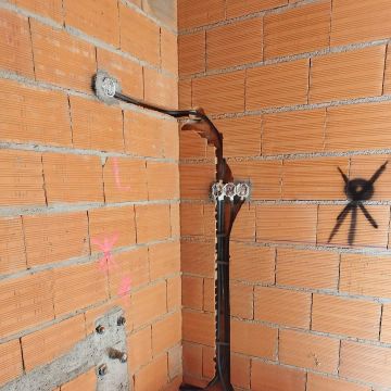 Oliveira - Amadora - Windows Cleaning