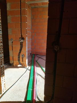 Oliveira - Amadora - Demolition Services