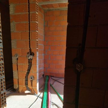 Oliveira - Amadora - Carpet Installation