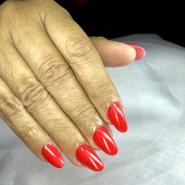 Caroline Nascimento - Cascais - Beauticians