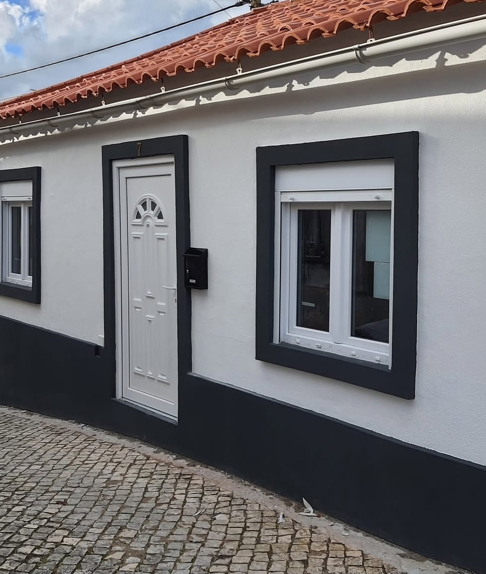 Domus Prime - Lisboa - Installation und Montage von Lampen