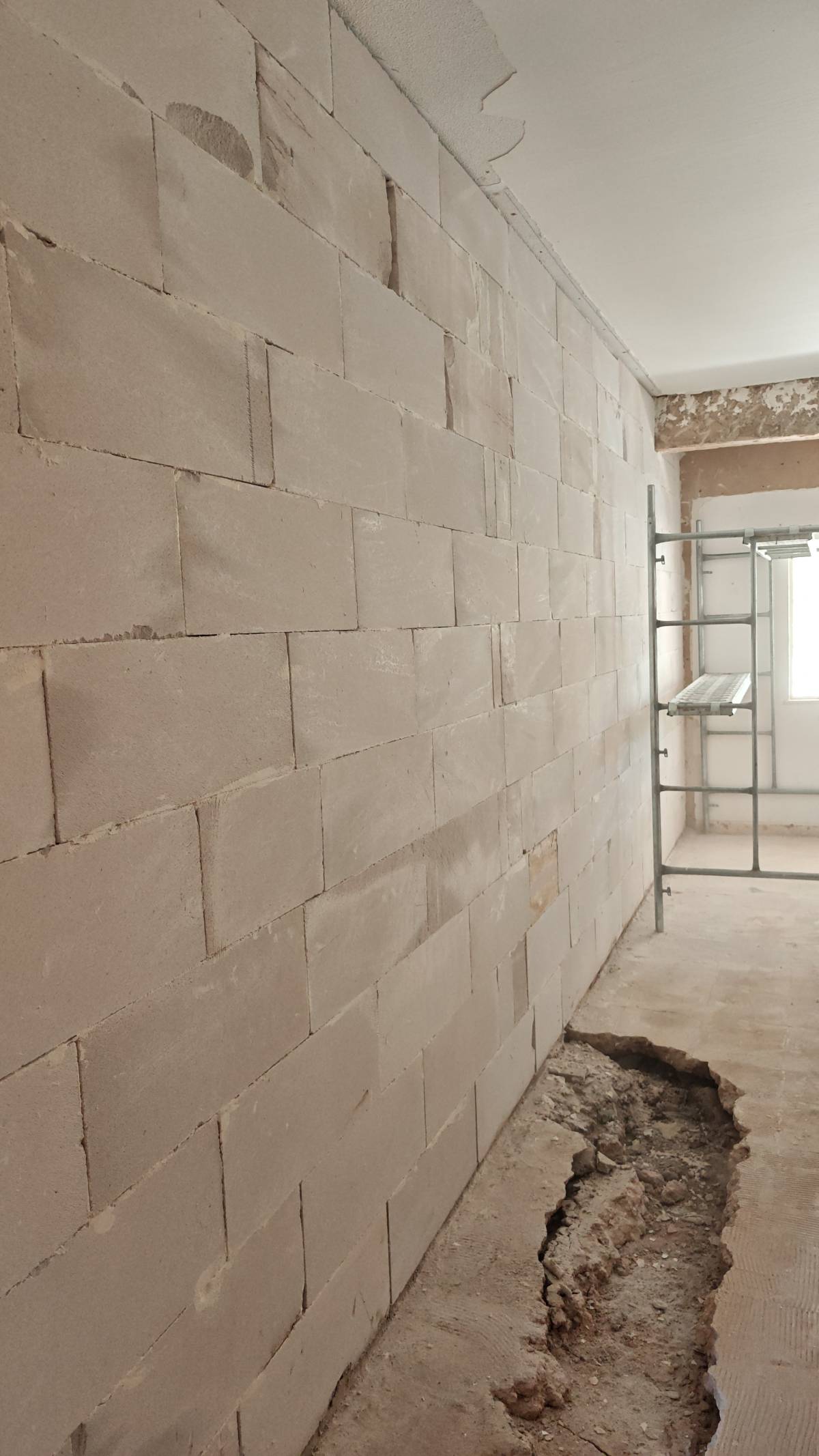 Souza Andrade construções e remodelações - Faro - Calfeutrage