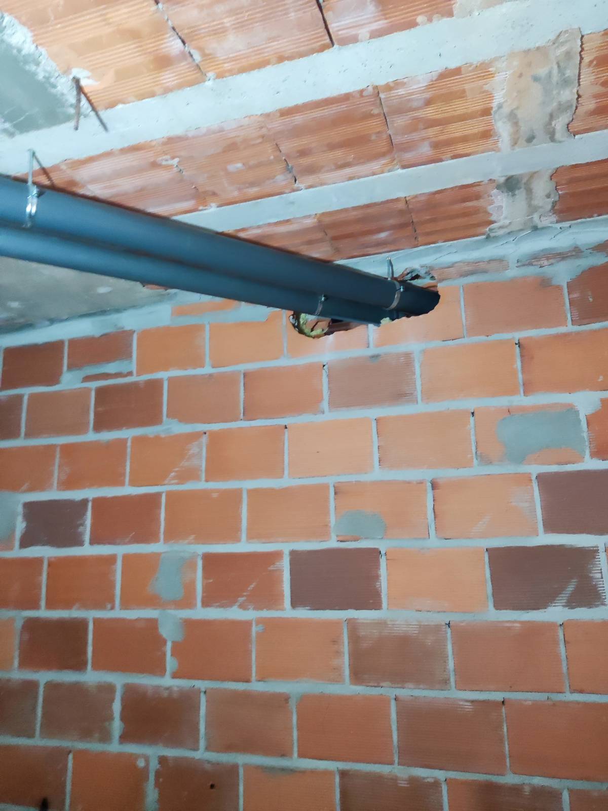 Leandro Pontes - Vila do Conde - Radiator Installation or Replacement