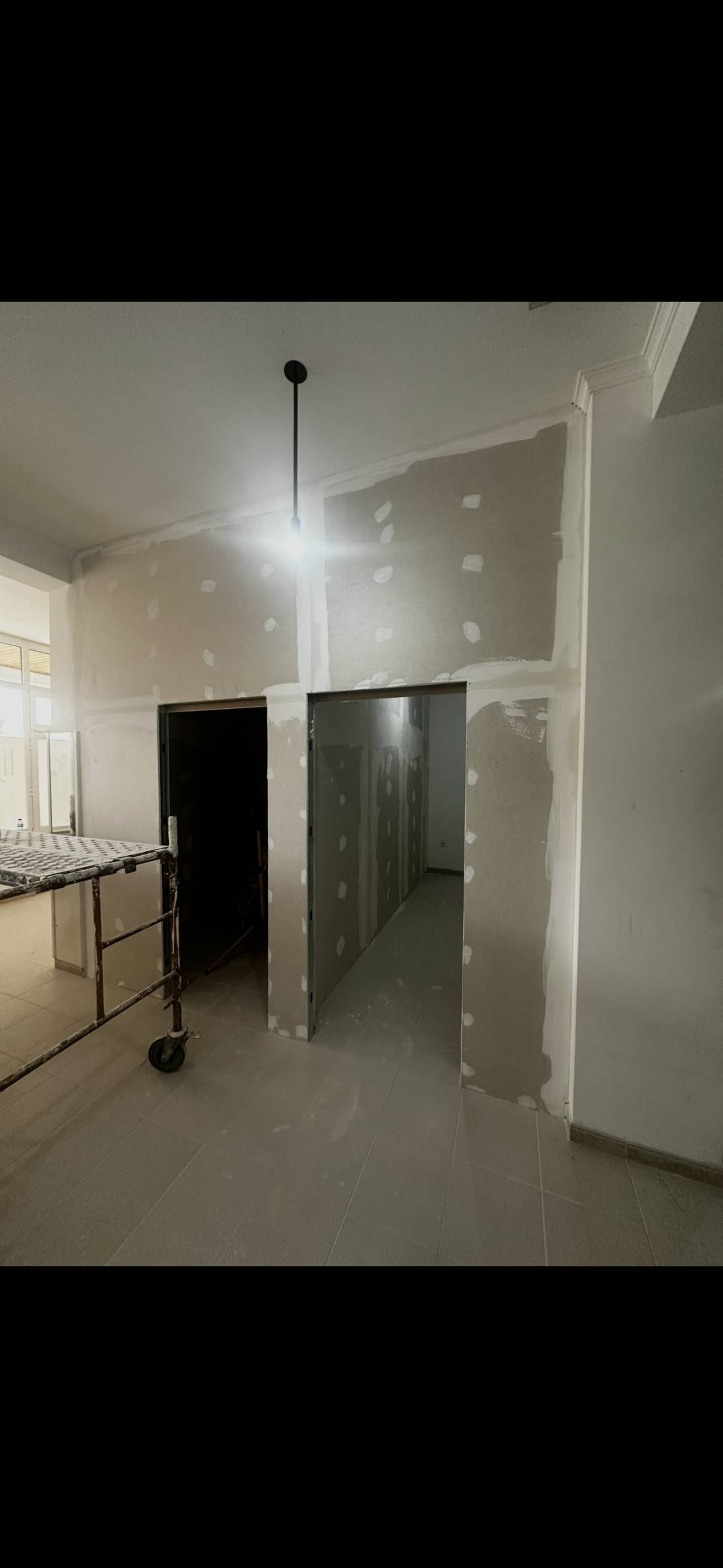 Monteiro e Filho Pladur - Aveiro - Adición de pared interior