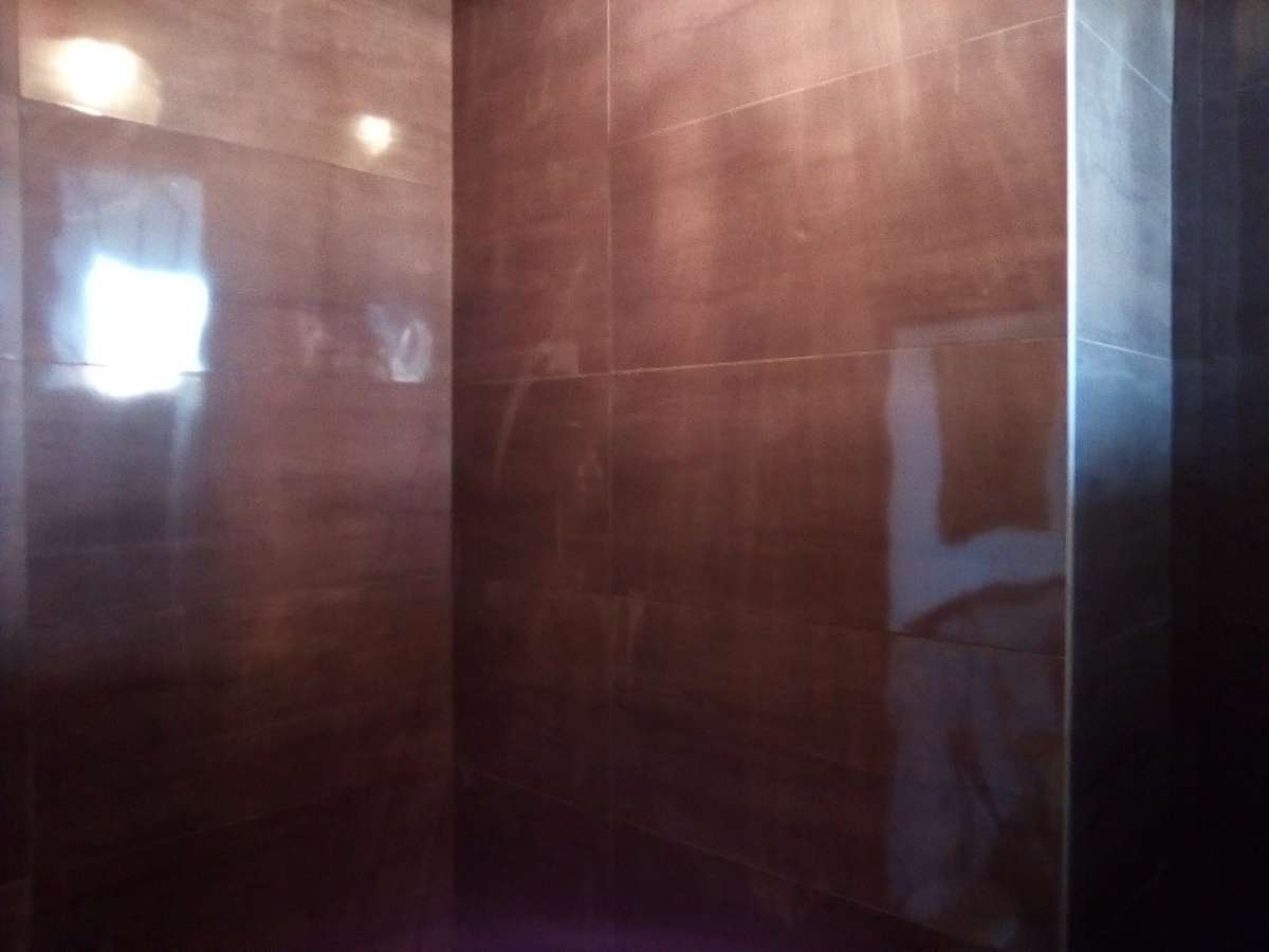 Andriy Babchuk - Viseu - Stone or Tile Flooring Installation