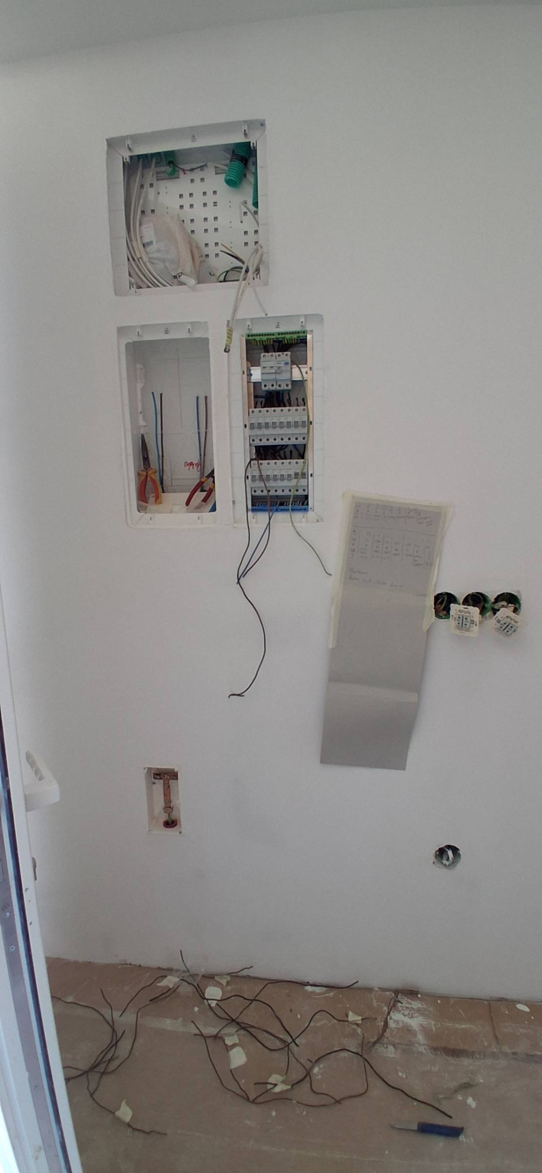 BT Eletricidade & Canalização - Mira - Electrical and Wiring Issues