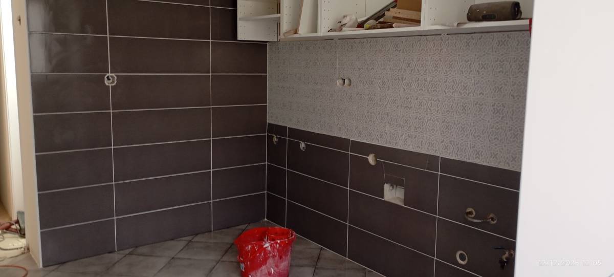 Jefter - Setúbal - Stein- oder Fliesenboden verlegen