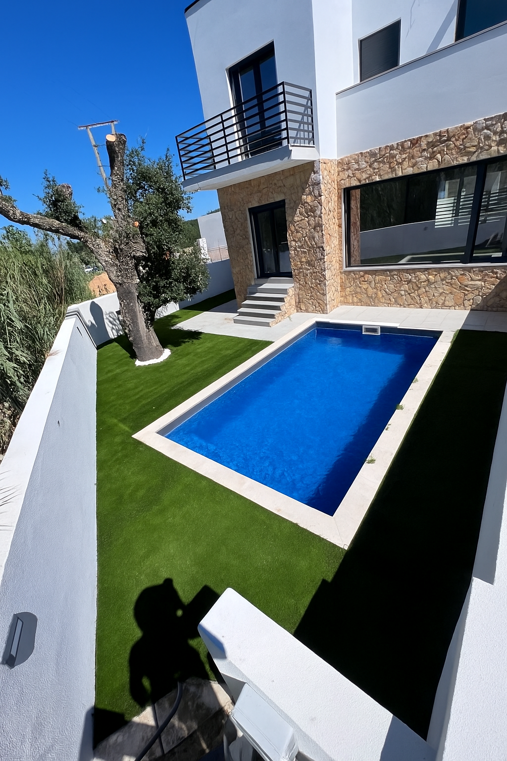 Jardins Europa - Oeiras - Remoção de Tronco de Árvore