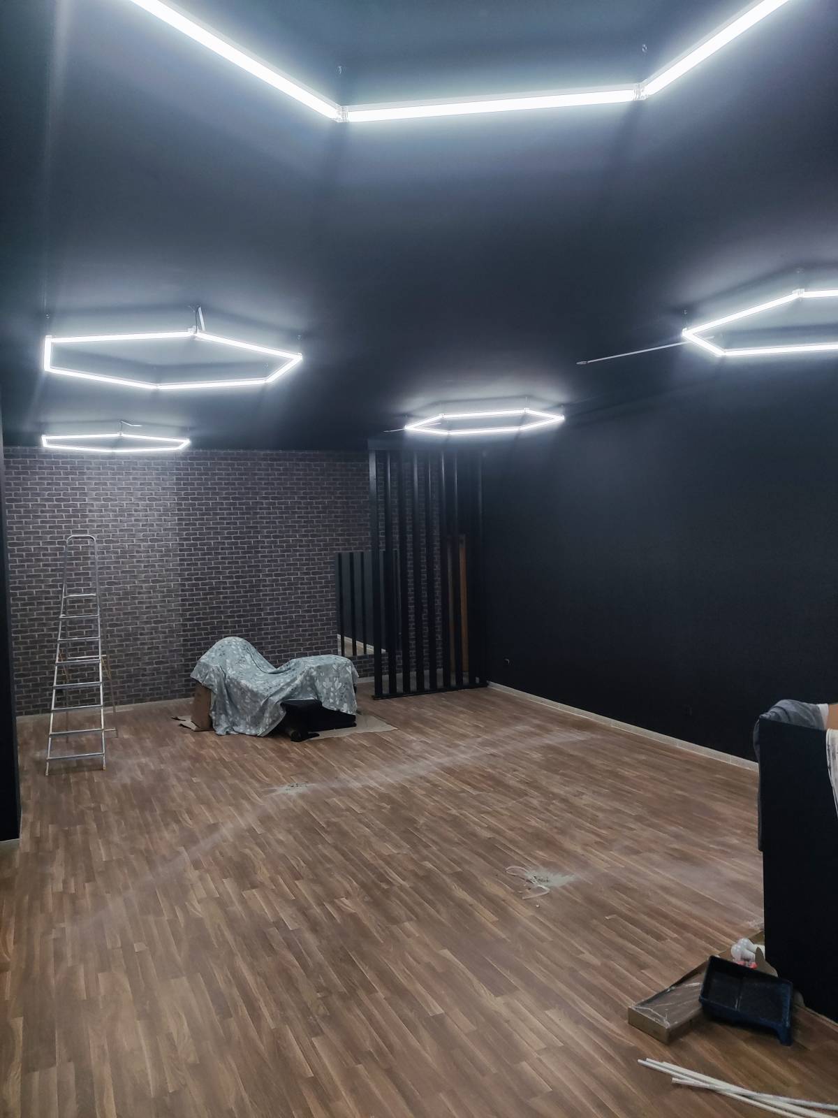 Leandro Pontes - Vila do Conde - Lamp Installation