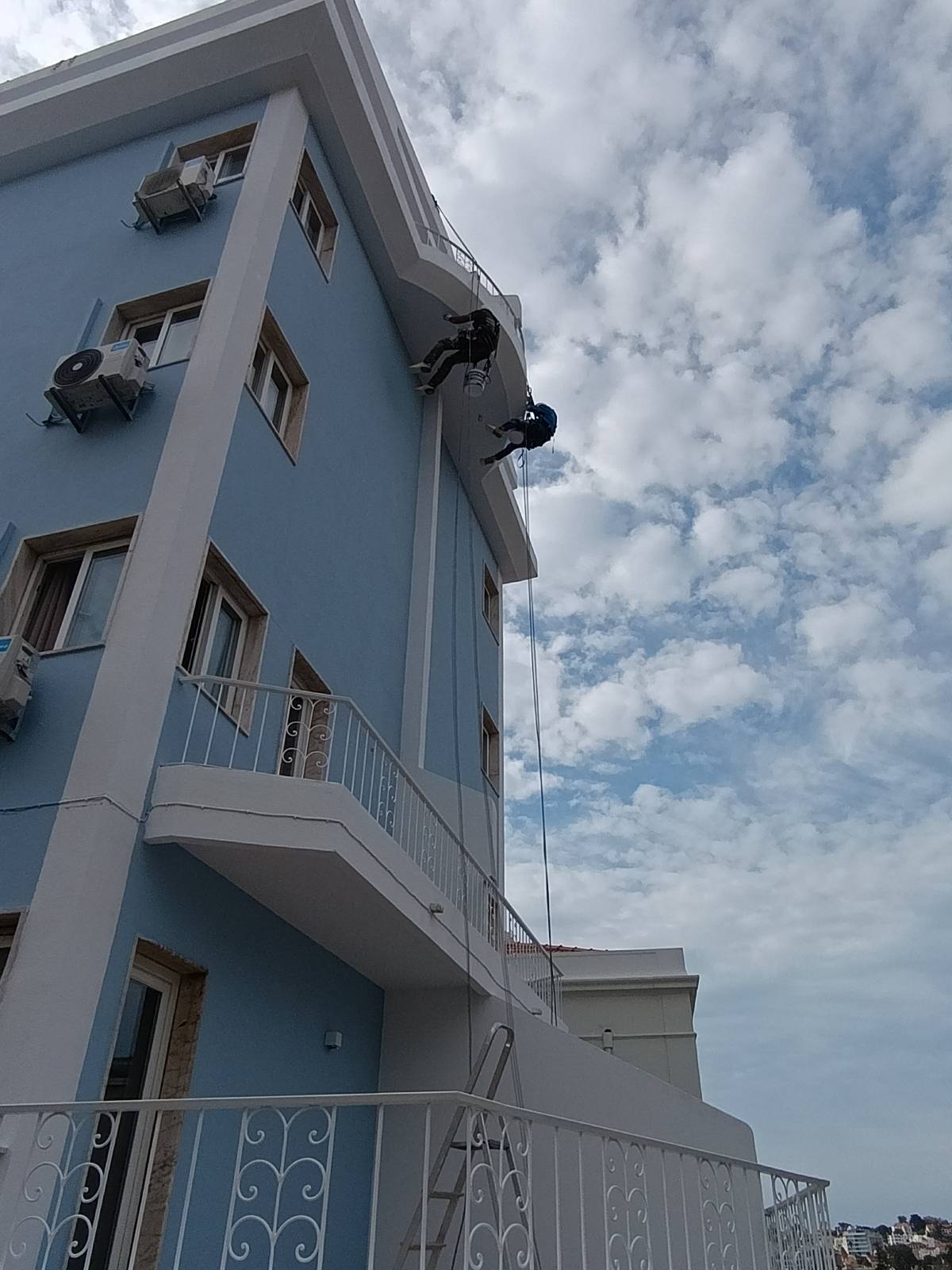 Thiago bem - Oeiras - Exterior Painting