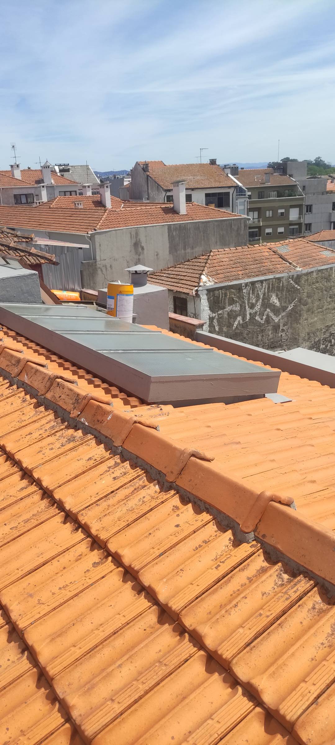 Confiplus - Maia - Outdoor Plumbing Repair or Maintenance